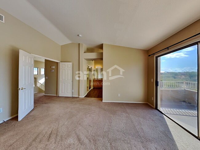 Building Photo - 17423 W Coyote Trail Dr