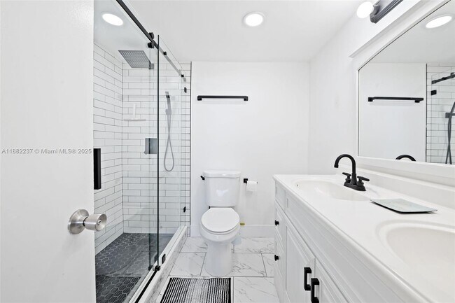 Building Photo - 10500 SW 108th Ave