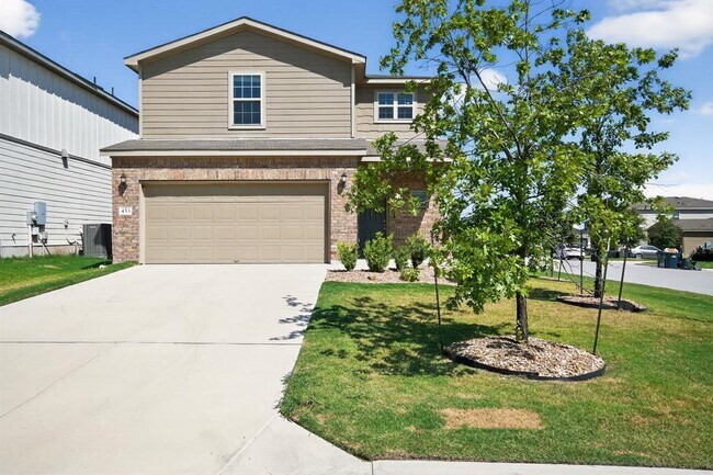 Primary Photo - 453 Stone Water Ln