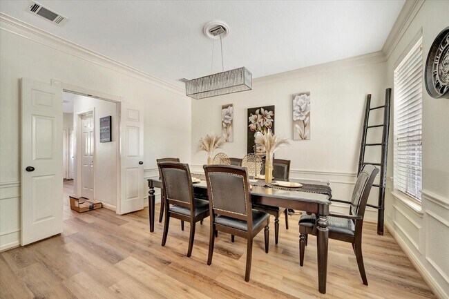 Building Photo - 3602 Garrettsville Dr