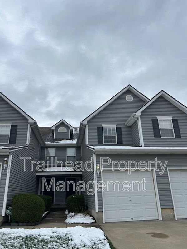 Primary Photo - 4419 NE 83rd St