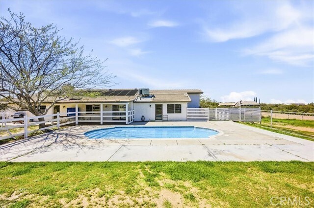 Building Photo - 8325 Beaver Ave