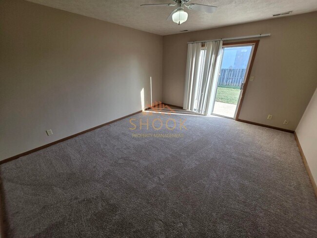 Building Photo - 2859/2861 Plaza Ct