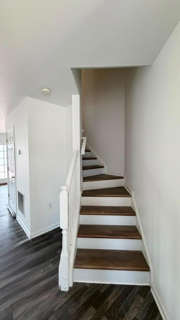 Building Photo - 17 Quince Tree Dr