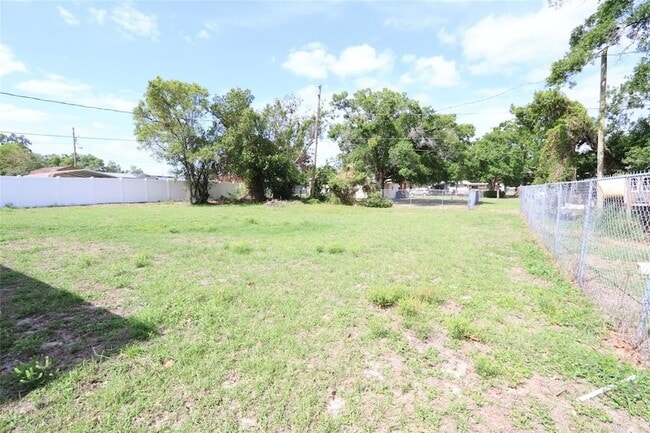 Building Photo - 918 S Scenic Hwy