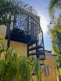 Building Photo - 8302 S Sepulveda Blvd