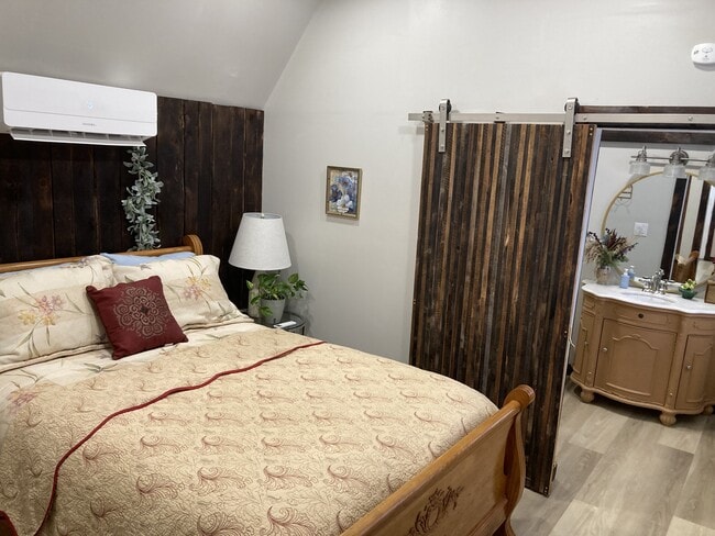 Building Photo - 2924 Richmond Way