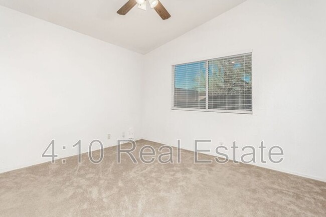 Building Photo - 31205 N 45th St