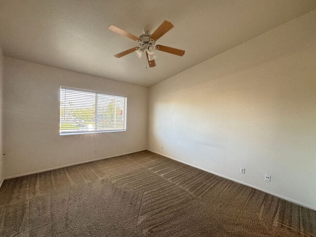 Building Photo - West Palmdale Townhouse