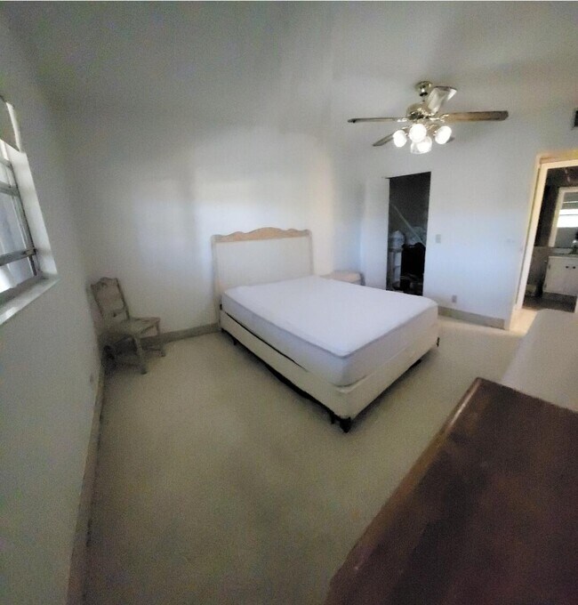 Building Photo - 141 Saxony Trail