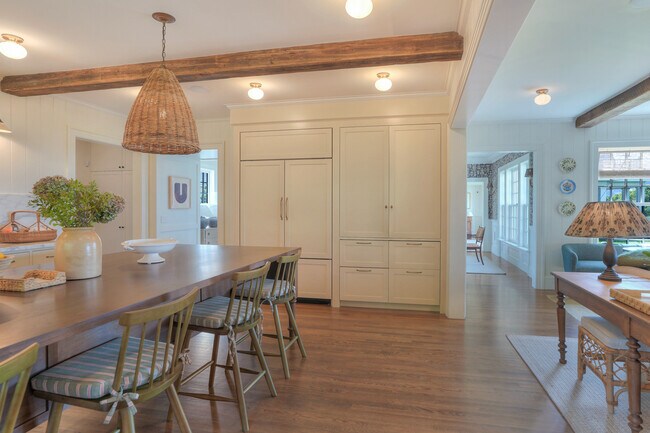 Building Photo - 65 Butler's Cove Rd