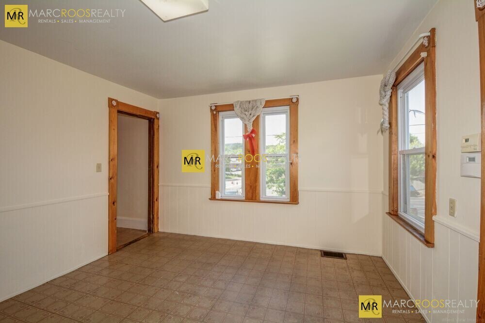 Building Photo - 48 South St