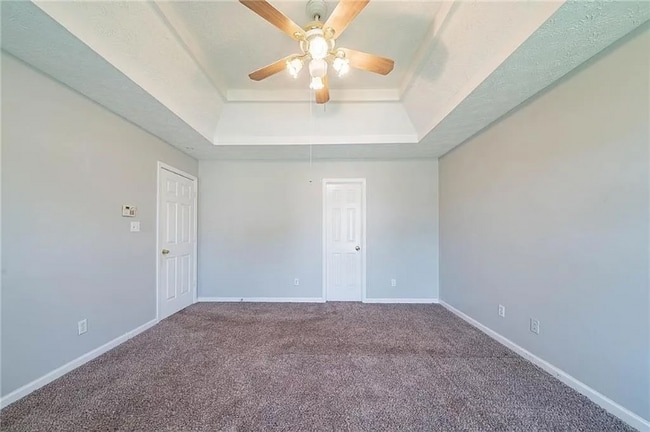 Building Photo - 2262 Dodson Dr