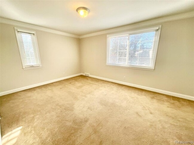 Building Photo - 1779 Graefield Rd