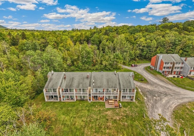Building Photo - Charming 3BR House in Hunter