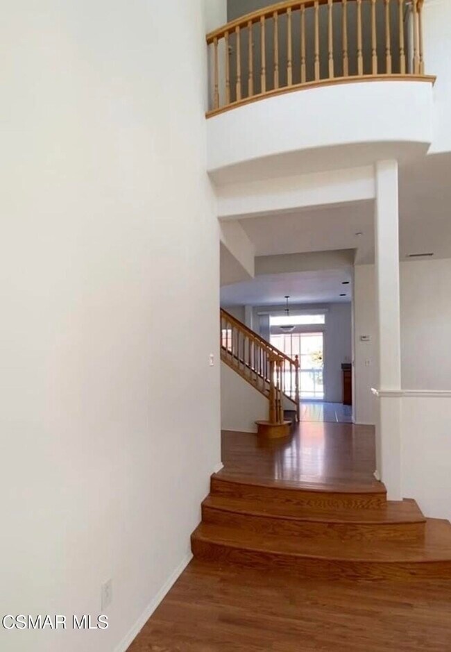 Building Photo - 4833 Mascagni St