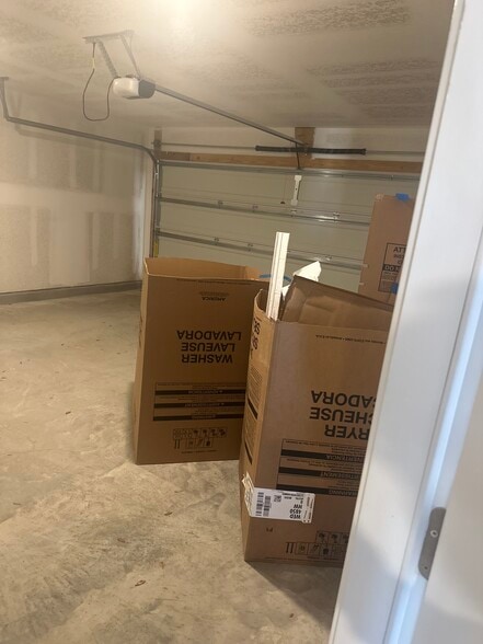 Building Photo - 4750 Airmen Dr