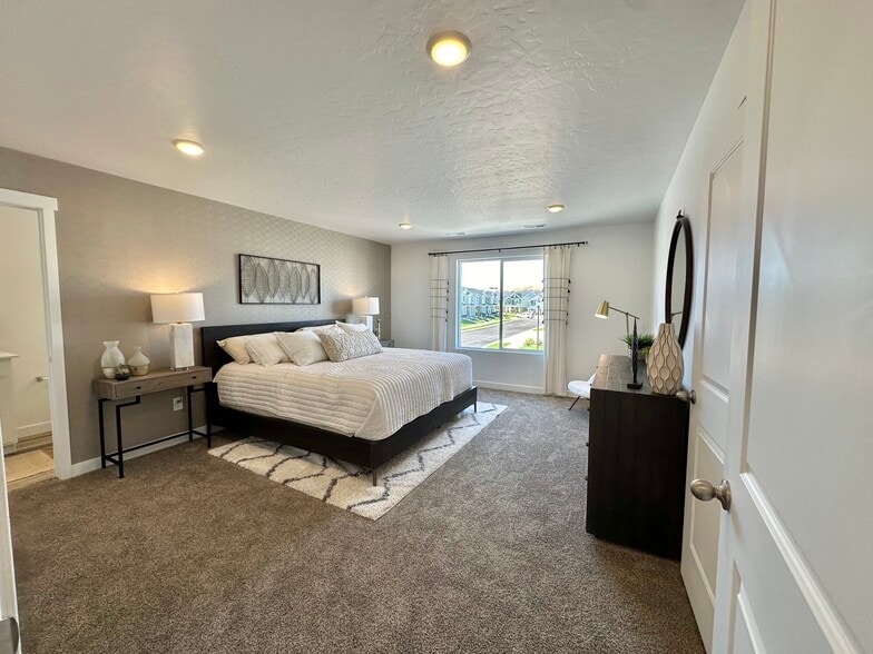 Master Bed Room - 1157 W Hidden Spring Dr