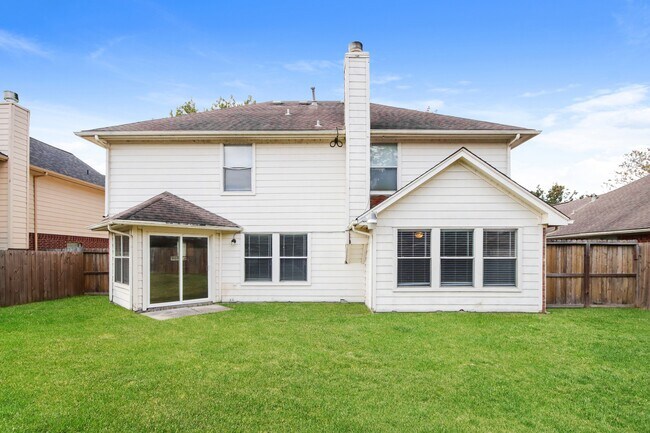 Building Photo - 19410 Pine Cluster Ln