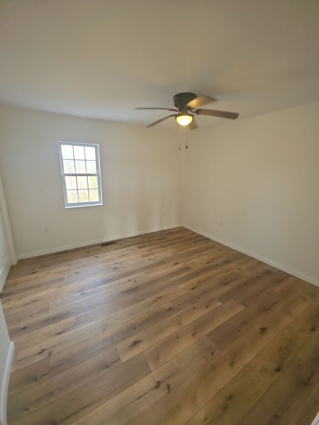 Building Photo - Cozy Newly Remodeled 2-Bedroom Single-Level Home Near TTU