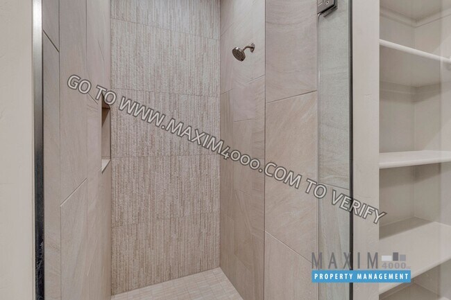 Building Photo - 660 Tilman Drive