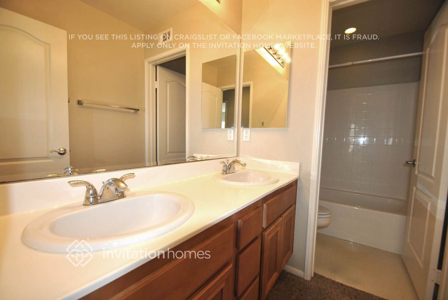 Building Photo - 45788 Klamath Ct
