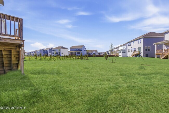 Building Photo - 10 Carlisle Ct