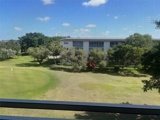 Primary Photo - 3405 Bimini Ln