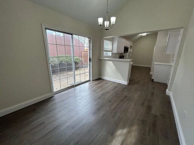 Building Photo - Charming 3-Bedroom Plano Retreat with Cozy Fireplace & Gleaming Hardwood Floors!