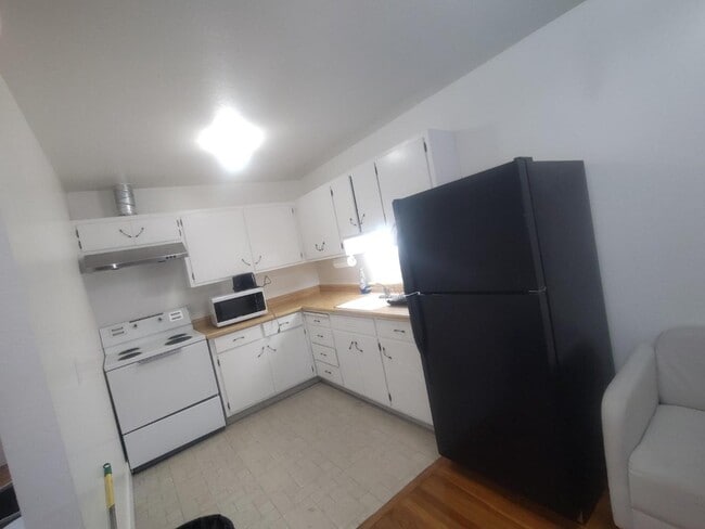 Building Photo - 2232 Channing Way