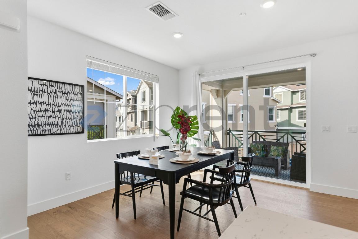 Building Photo - 37380 Watersail Way