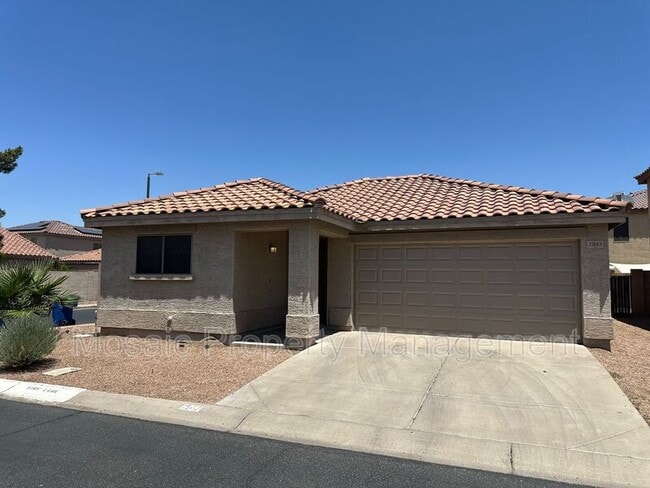 Building Photo - 1543 S Danielson Way