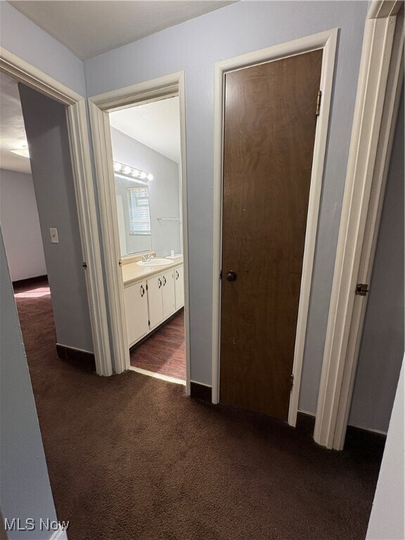 Building Photo - 27 Wayne St SE