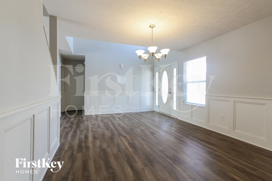 Building Photo - 6009 Copeland Lakes Dr