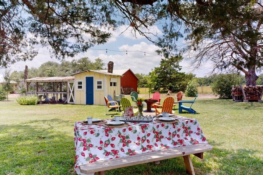 Building Photo - 5291 Dymple Ln