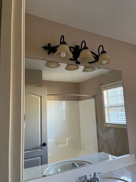 Building Photo - 132 St Margrit Cir