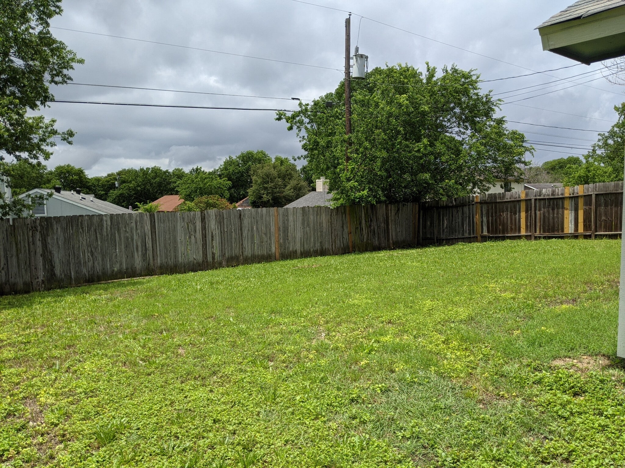 Building Photo - 3710 Trotwood Trl