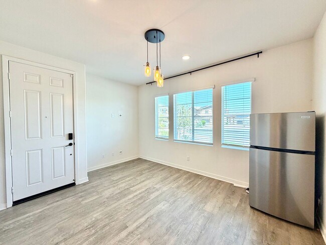 Building Photo - 30411 Ridgecrest Rd