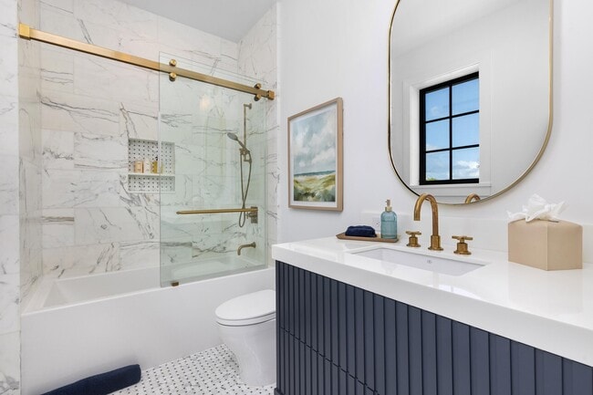 Building Photo - 734 S Ocean Blvd