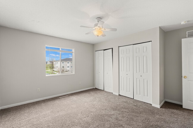 Building Photo - 3821 Marigold Dr