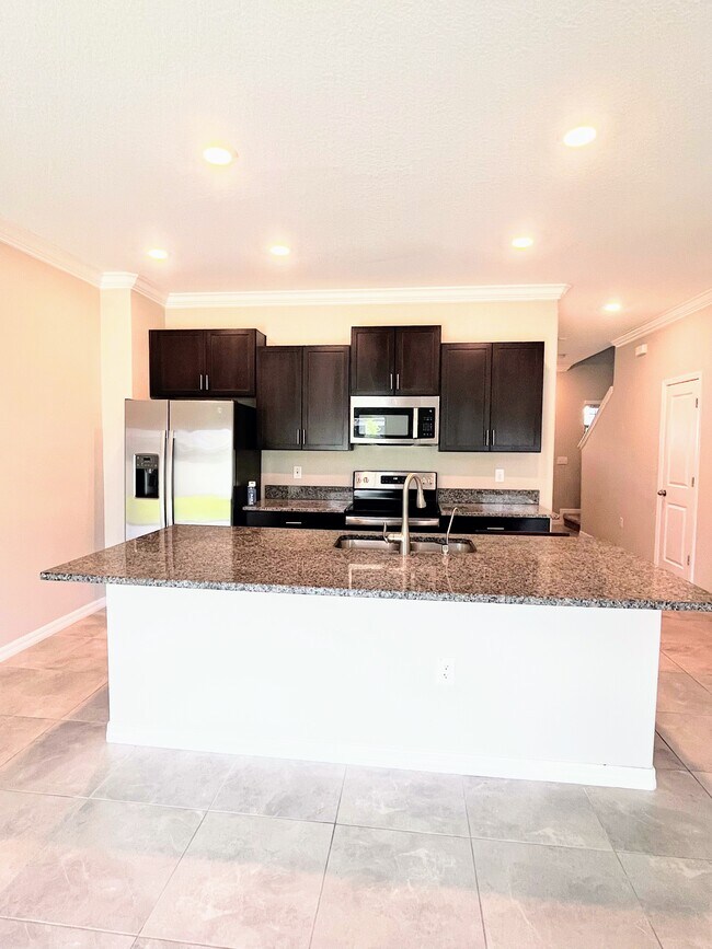 Building Photo - 21852 Adriatic Ln