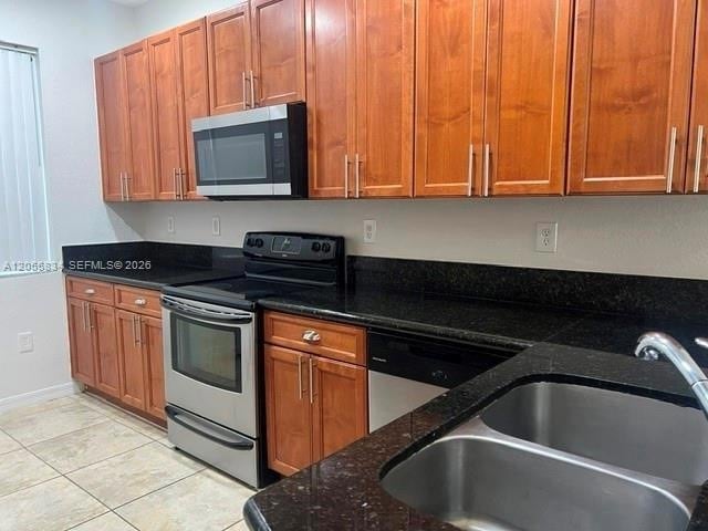 Building Photo - 5030 SW 126th Ave