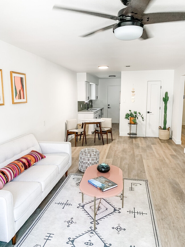 Century Apartments Furnished - Century Apartments