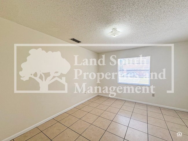 Building Photo - 1701 King Ave