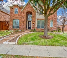 Building Photo - 6533 Riveredge Dr