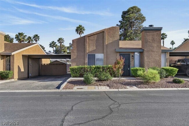 Building Photo - 6529 Pinon Pine Way