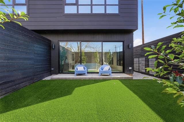 Building Photo - 6801 Tyree St