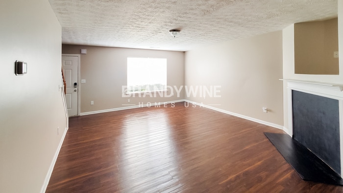 Building Photo - 7623 Crimson Ct