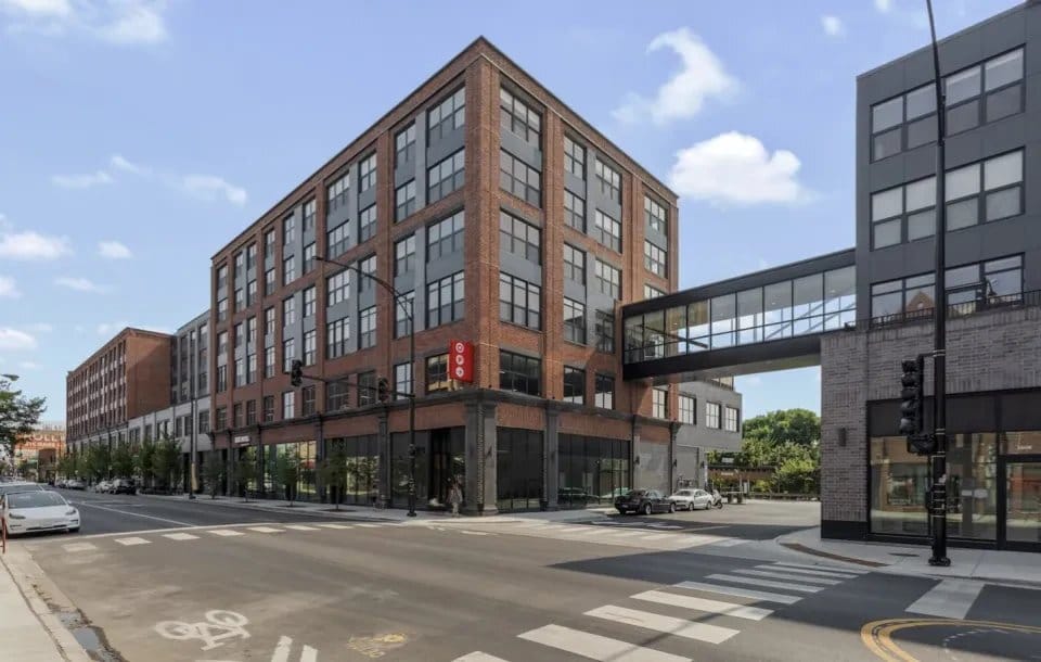 Building Photo - 2518 N Kedzie Blvd