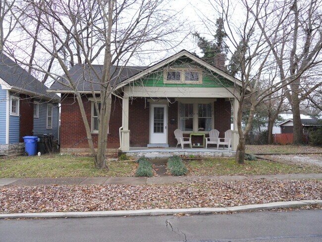 Building Photo - 482 S Ashland Ave